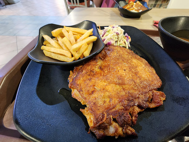 Opinii despre Fins & Feathers în Singapore - Hospitality and gastronomy