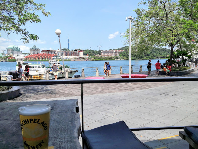 The Queen & Mangosteen