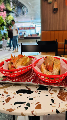 Comentarii opinii despre Luke's Lobster Singapore (Terminal 2, Changi Airport)