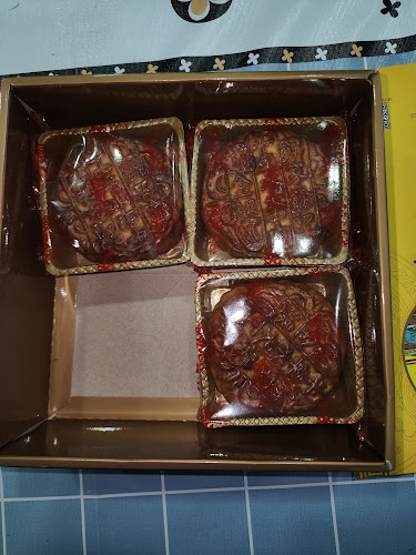 Chinatown Tai Chong Kok Confectionery Hue Kee - Singapore