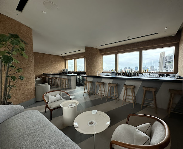 Comentarii opinii despre Sky Bar @ COMO Metropolitan Singapore