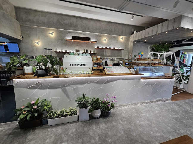 6 Letter Brunch Crawford Lane - Singapore