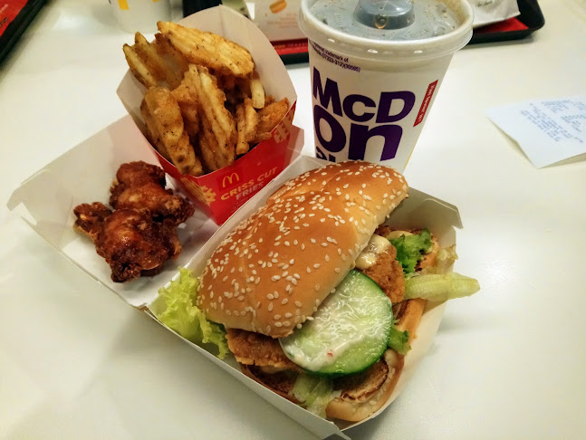 McDonald's Bedok Reservoir - Singapore