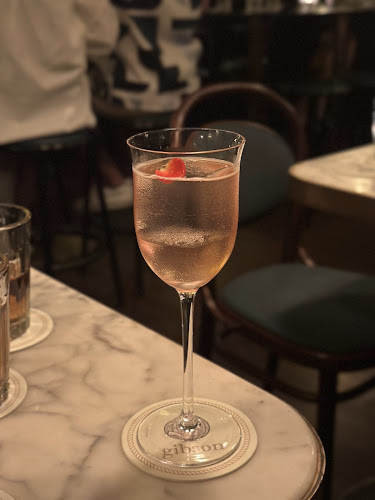 Comentarii opinii despre Gibson Bar