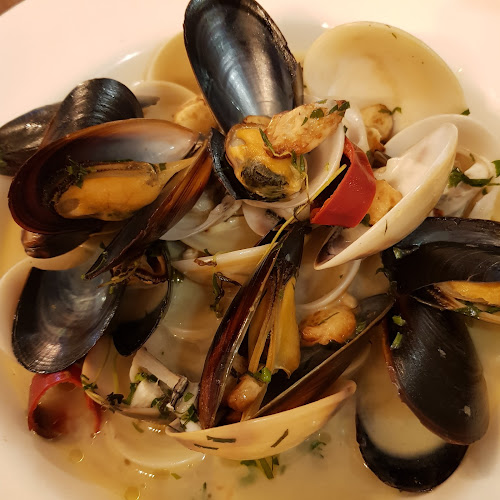 Bowen's Western - Singapore