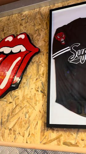 Joji's Sandwich Parlour - Hospitality and gastronomy