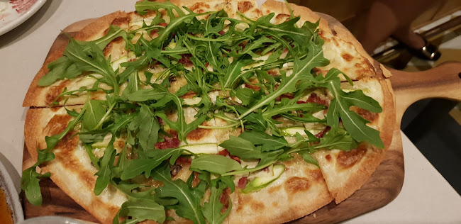 56 Eng Hoon St, #01-68, Singapore 160056