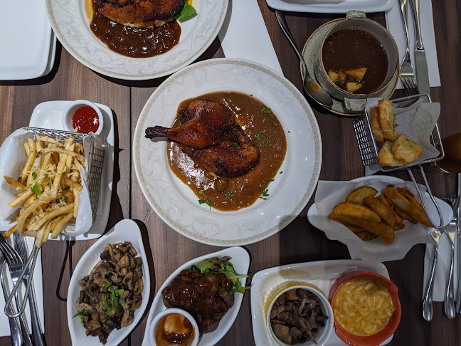 1 HarbourFront Walk, #01 - 175 / 176 / 177, Singapore 098585