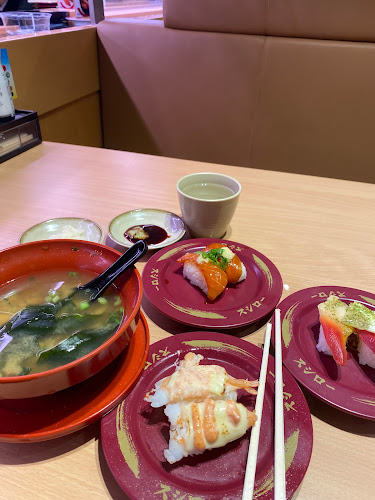 Opinii despre Sushiro Causeway Point în Singapore - Hospitality and gastronomy