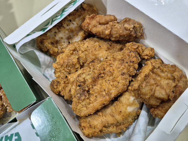 Opinii despre Wingstop Limbang Shopping Centre în Singapore - Hospitality and gastronomy