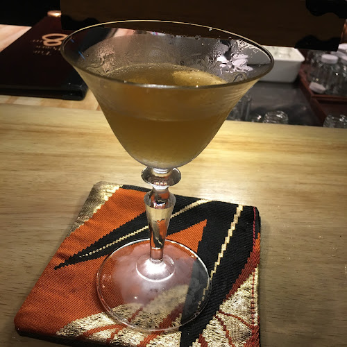 Comentarii opinii despre The Public Eight