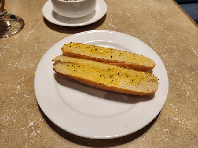 Opinii despre Buddy Hoagies Café & Grill (Waterway Point) în Singapore - Hospitality and gastronomy