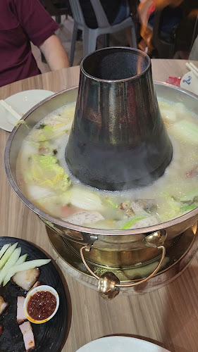 5 Kallang Pl, Singapore 339152