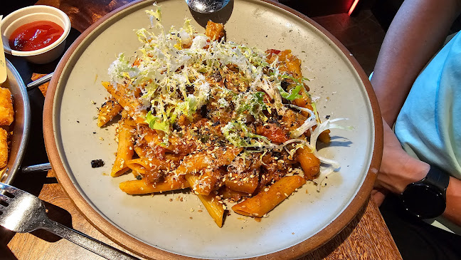 Surrey Hills Grocer - Woodleigh Mall (Pet Friendly)