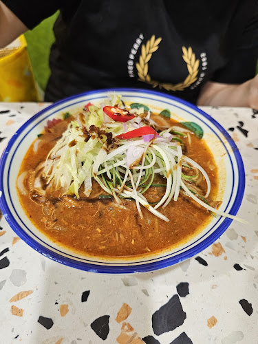 17 Petir Rd, #B2-26/27 Hillion Mall, Singapore 678278