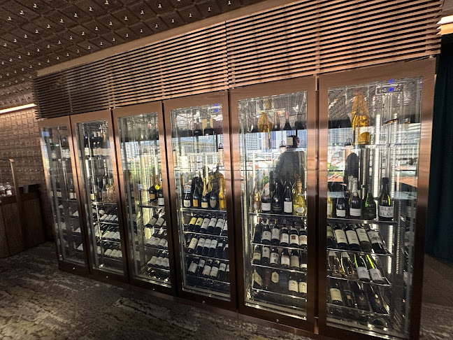 QIN Restaurant & Bar - Hospitality and gastronomy