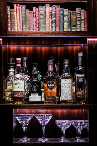 Whiskey Library & Jazz Club - Hospitality and gastronomy
