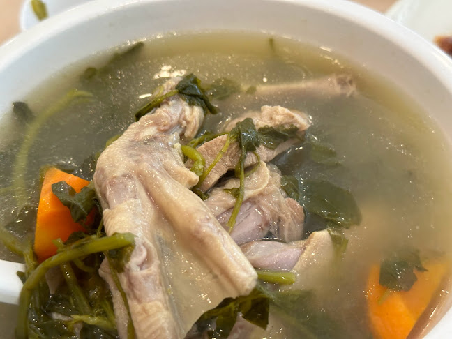 Comentarii opinii despre Sum's Kitchen 深記飯店燒鴨