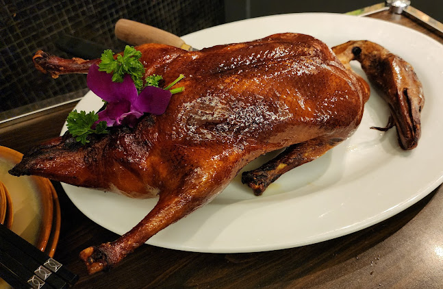 JIA WEI CHINESE RESTAURANT - Hospitality and gastronomy