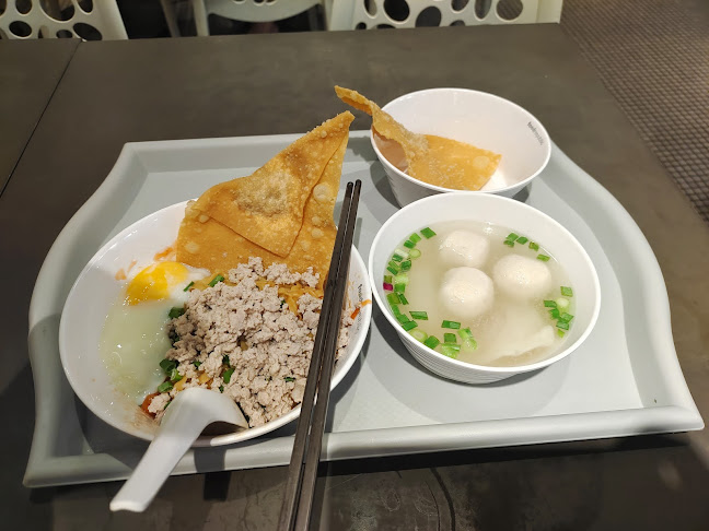 1 Woodlands Square, #04-01/04 Food Republic, Causeway Point, Singapore 738099