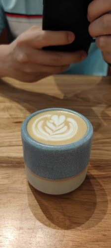 Opinii despre Humble Origins Coffee Roasters în Singapore - Hospitality and gastronomy
