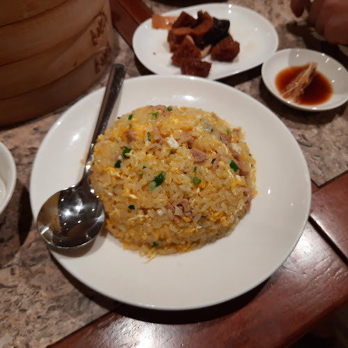 176 Orchard Rd, #02-55, Singapore 238843