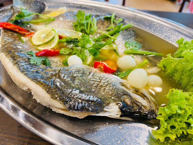 Comentarii opinii despre Nakara Thai Cuisine