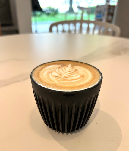 Comentarii opinii despre First Story Cafe - Coffee, Gelato, and Waffles