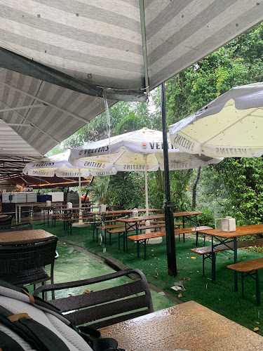 BB&B - Bread, Beer & Brez'n (Phoenix Park) - Singapore