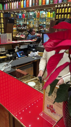 TWG Tea at Changi T4 - Hospitality and gastronomy