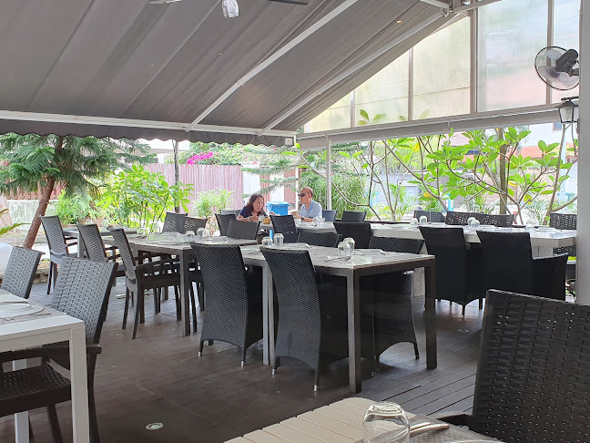 5 Greendale Ave, Singapore 289501