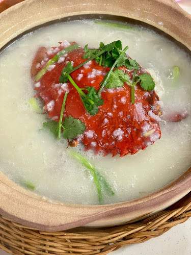 Hey Kee HK Seafood - Hospitality and gastronomy