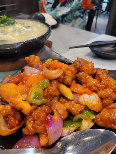 Comentarii opinii despre Wok Master Paya Lebar Square |Singapore Chinese Restaurant | Chili Crabs Curry Fish Head