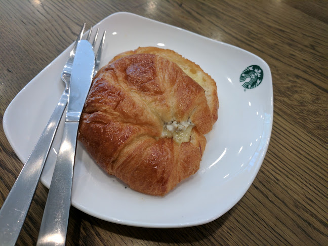 4 Hillview Rise, #01-05 HillV2, Singapore 667979