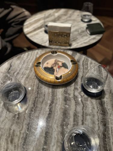 Capitol Cigar & Whisky Lounge by Quaich Bar - Singapore