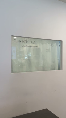 Comentarii opinii despre Cafe Lilac by Whisking Bakes