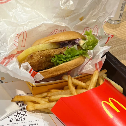 McDonald's Jewel - Singapore