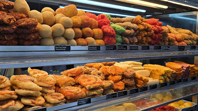 Al Mahboob Rojak - Hospitality and gastronomy