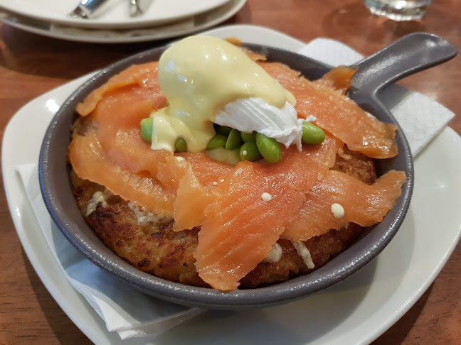 126 E Coast Rd, Singapore 428811