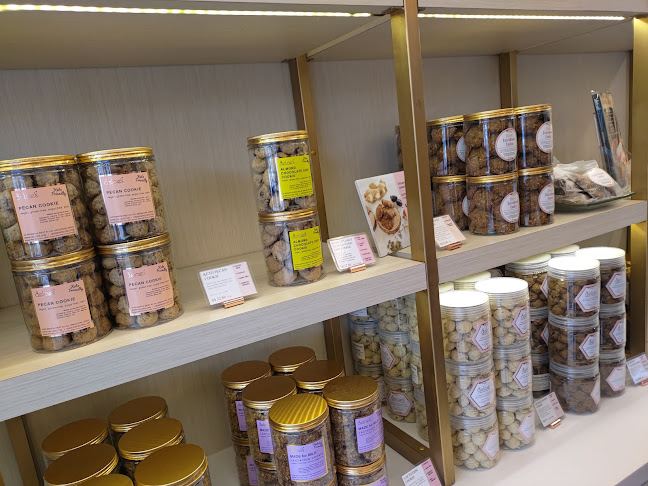 Delcie's Desserts and Cakes - Singapore