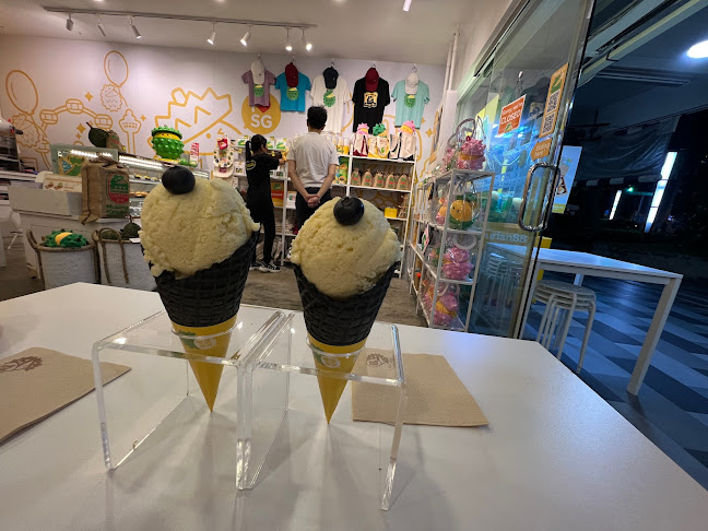 Comentarii opinii despre DurianBB Singapore