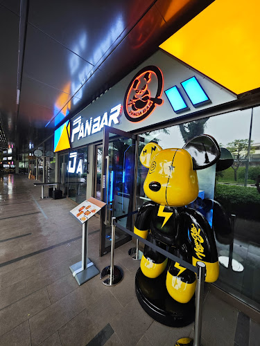 60 Springside Walk, #01-11/12, Singapore 786020