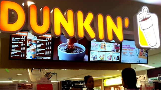 Dunkin' Sun Plaza - Hospitality and gastronomy