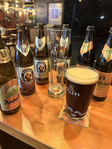 Brauhaus Restaurant & Pub - Singapore