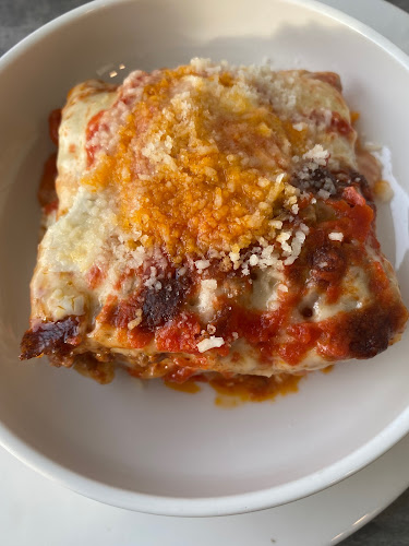 Dario Pizza & More - Singapore