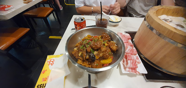 Comentarii opinii despre Qi Lai Feng 齐来丰鱼庄 Chinese Restaurant