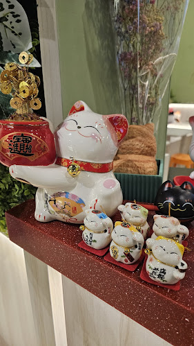 Comentarii opinii despre Meow Dessert