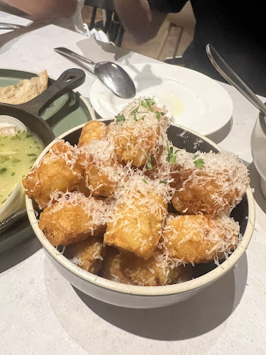 Clovelly - Singapore