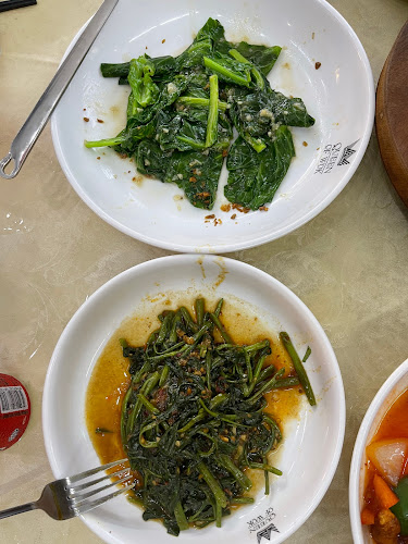 Queen of Wok - Singapore