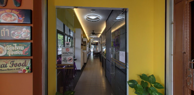 Naowarat Thai Cuisine - Singapore